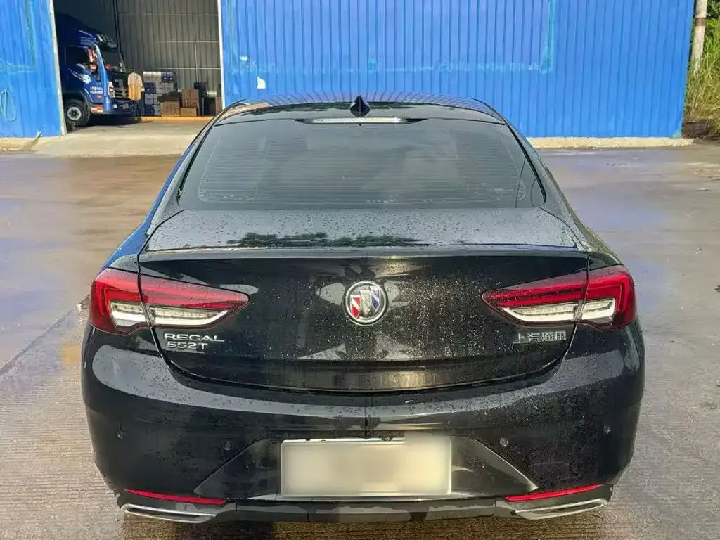 Buick Regal — фото 10