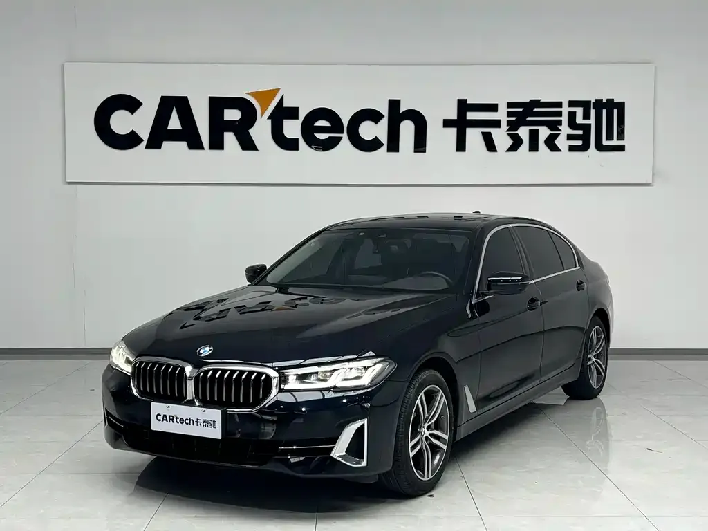 BMW 5 Series — фото 1