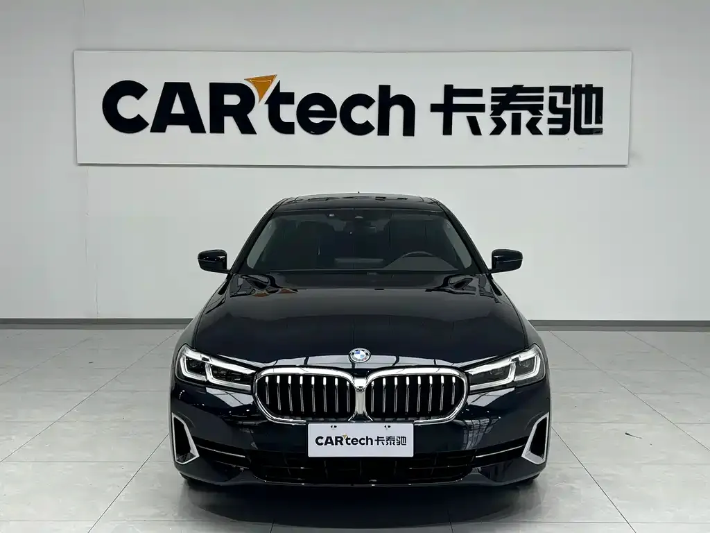 BMW 5 Series — фото 2