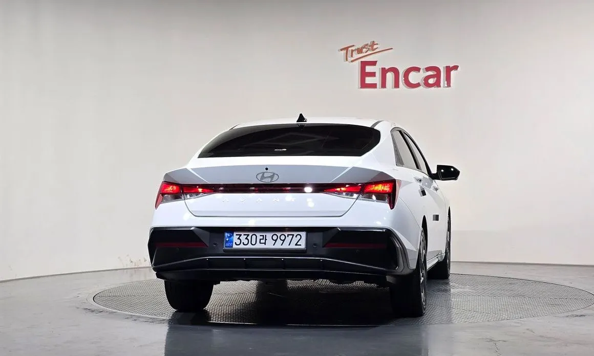 Hyundai AVANTE — фото 2
