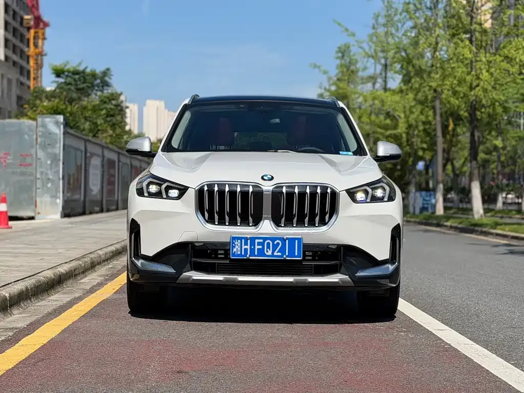 BMW X1 — фото 3