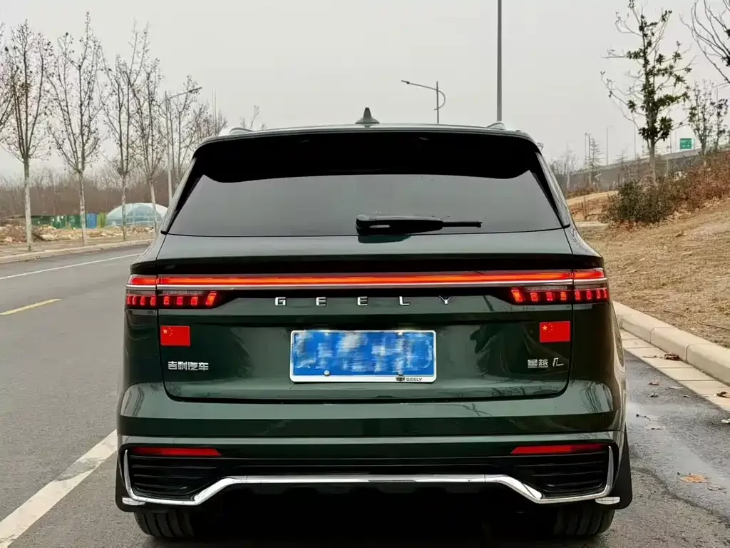 Geely Xingyue L — фото 9