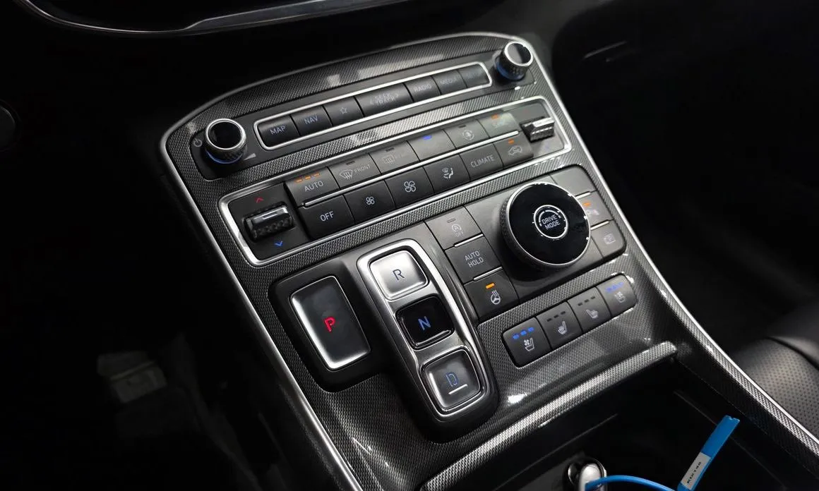Hyundai Santafe — фото 8
