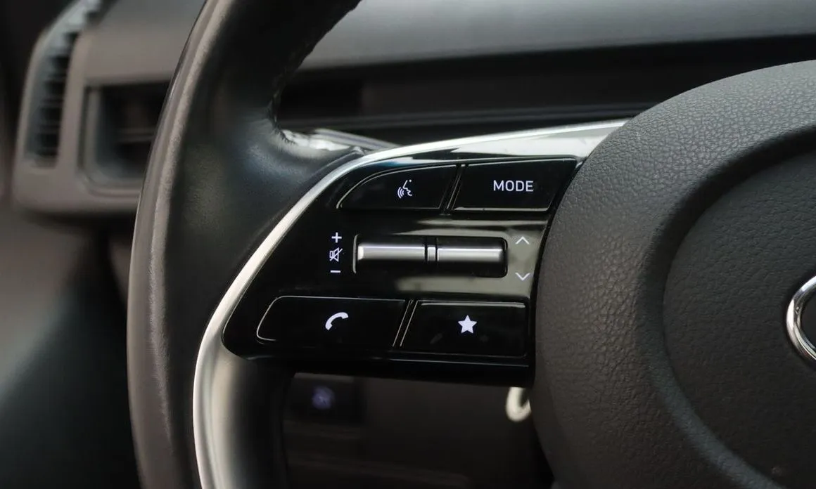 Hyundai Staria — фото 3
