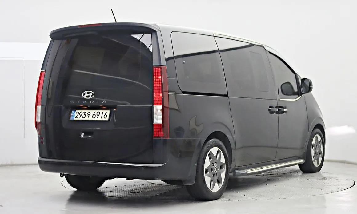 Hyundai Staria — фото 8