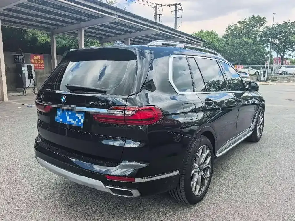 BMW X7 — фото 6