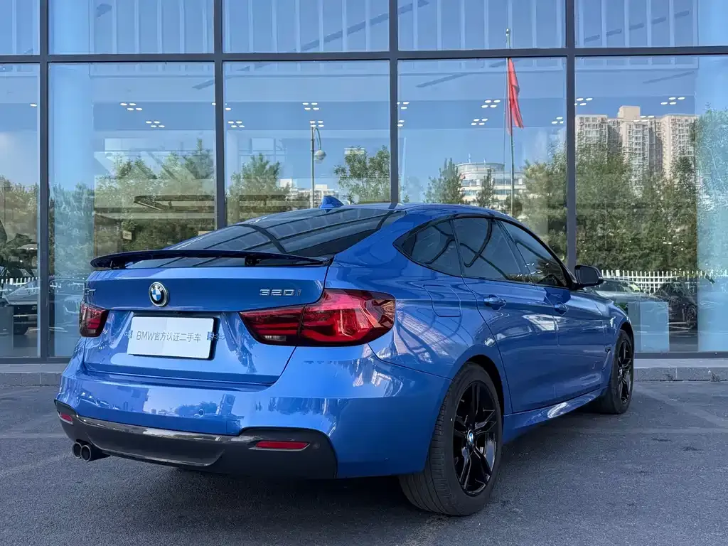 BMW 3 Series GT — фото 3