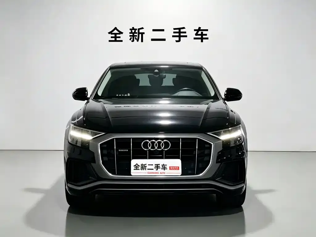 Audi Q8 — фото 7