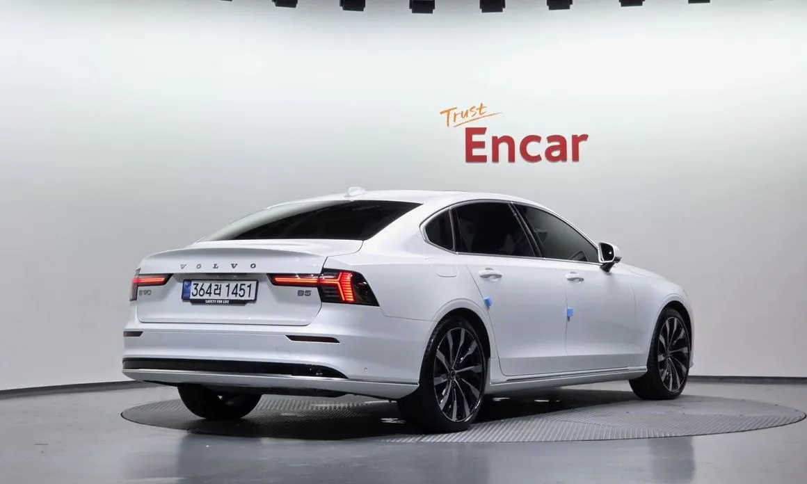 Volvo S90 — фото 7