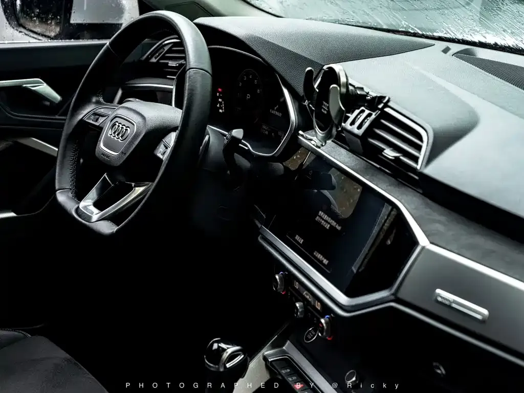 Audi Q3 — фото 2