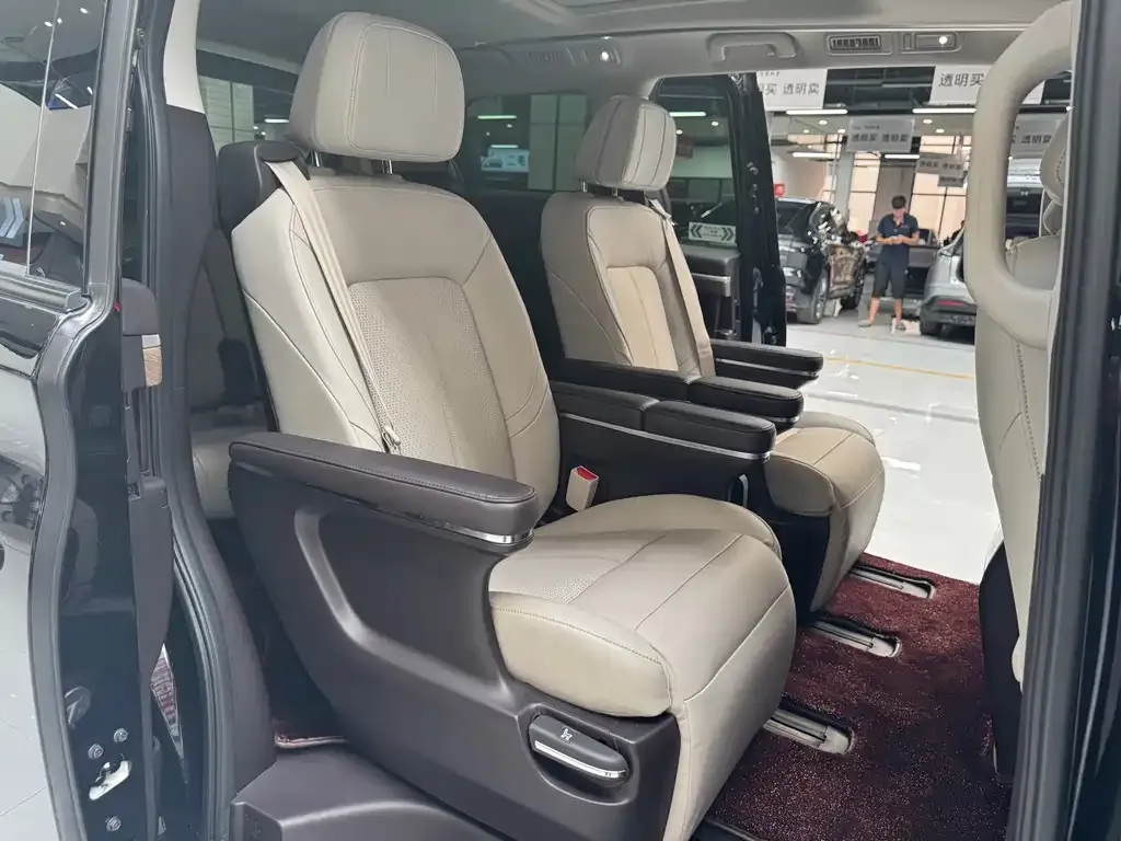 GAC Motor Trumpchi M8 — фото 6