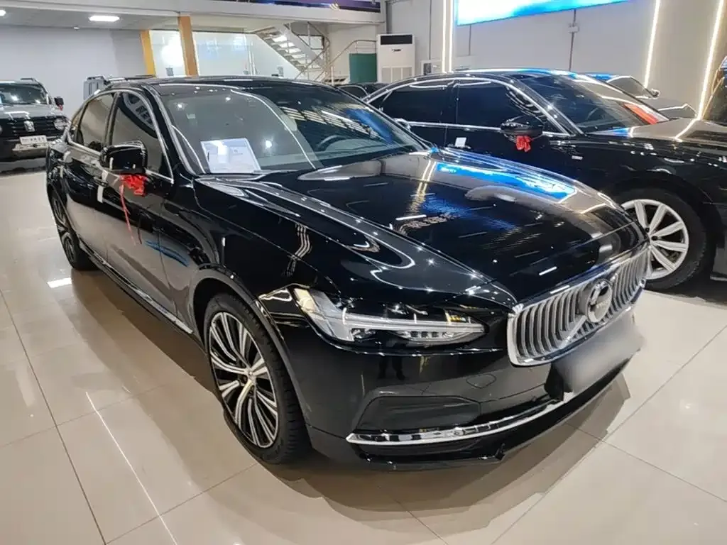 Volvo S90 — фото 4