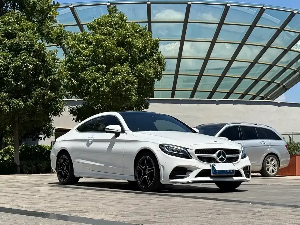 Mercedes-Benz C-Class (Import) — фото 4
