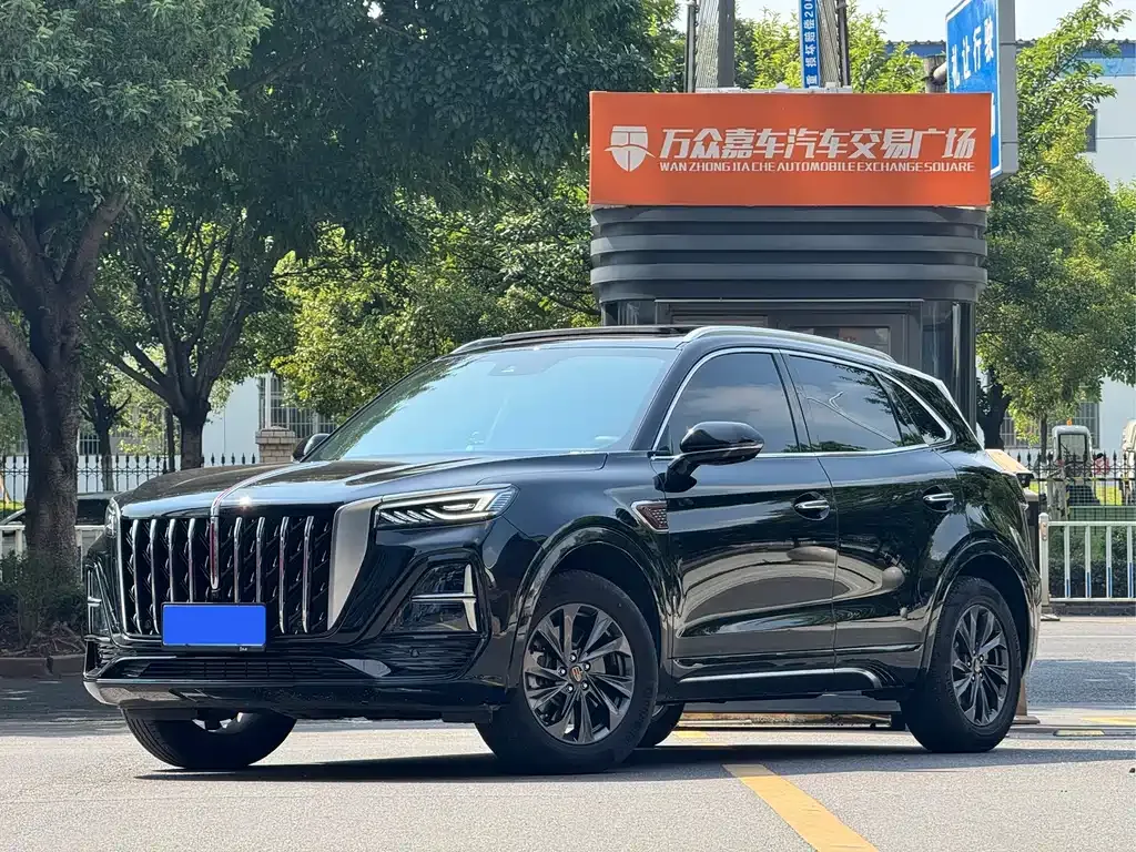 Hongqi HS5 — фото 1