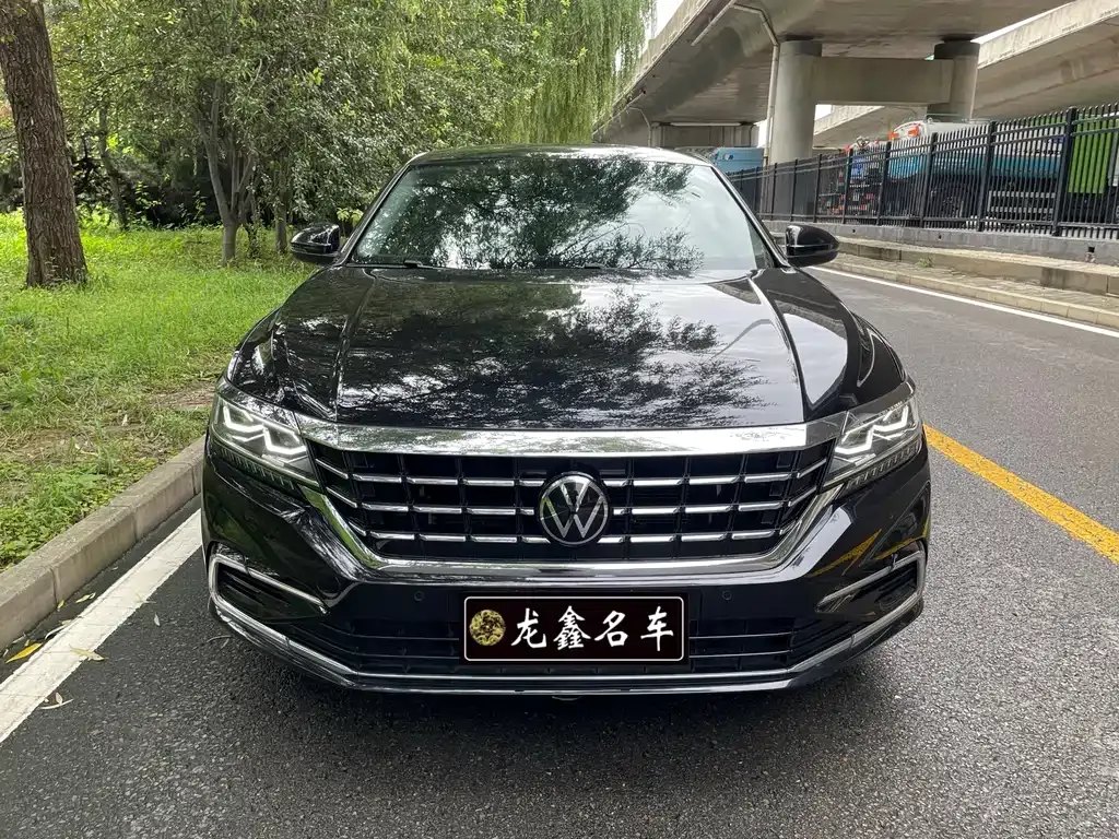 Volkswagen Passat — фото 5