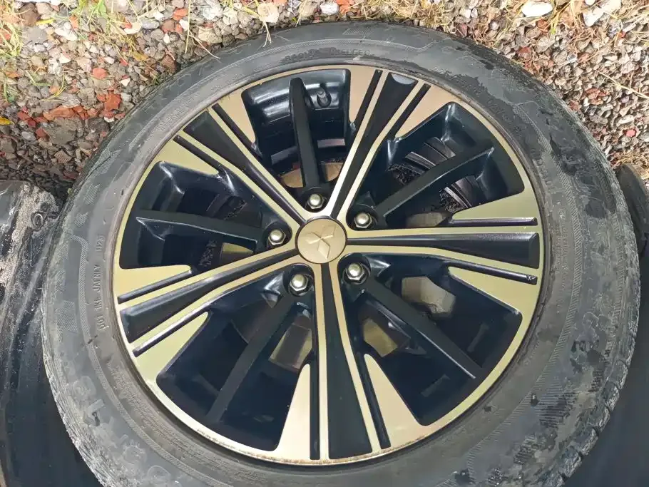 Mitsubishi Eclipse Cross — фото 4