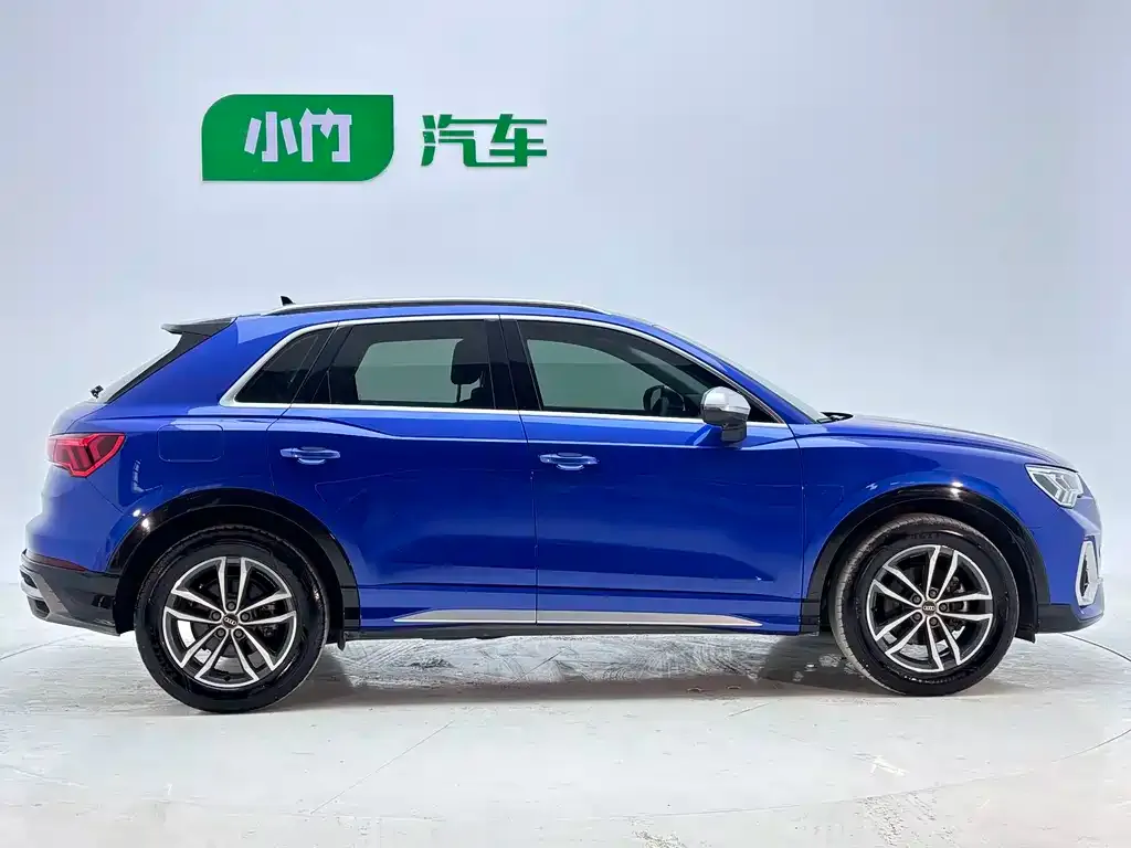 Audi Q3 — фото 5