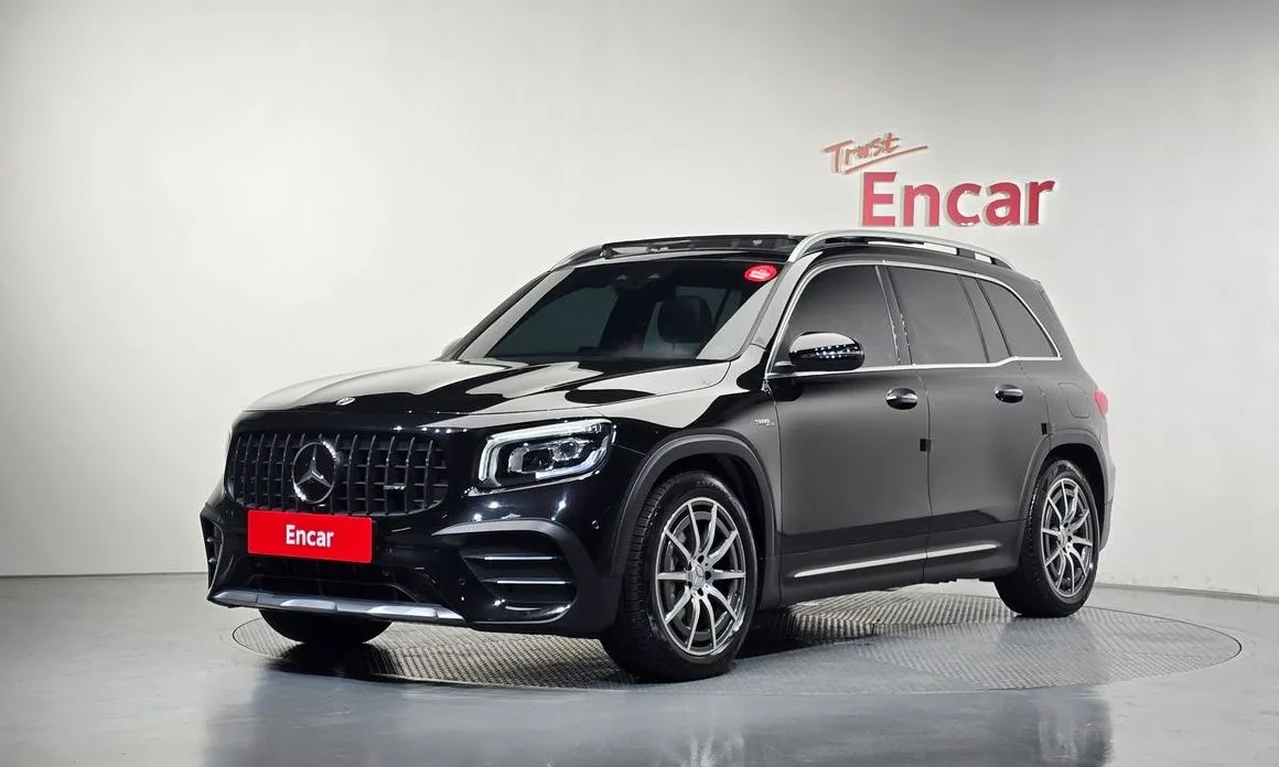 Mercedes-Benz GLB-Class — фото 1
