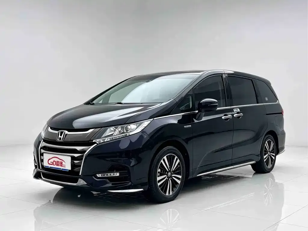 Honda Odyssey — фото 1