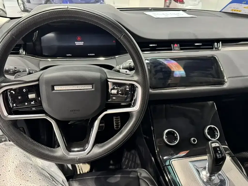Land Rover Evoque — фото 10