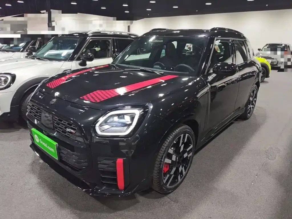 MINI Countryman JCW — фото 1