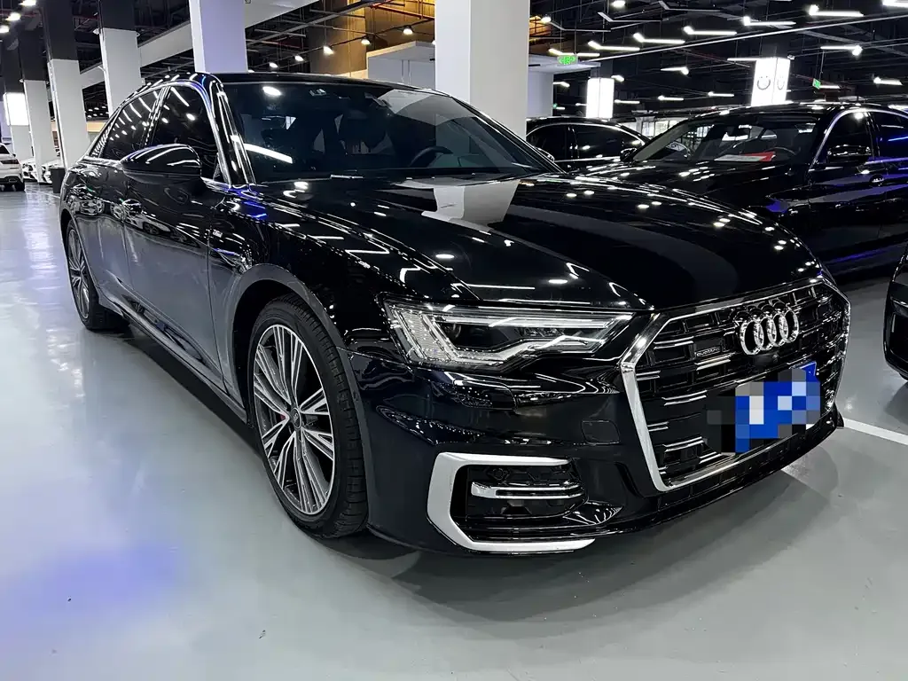 Audi A6L — фото 5