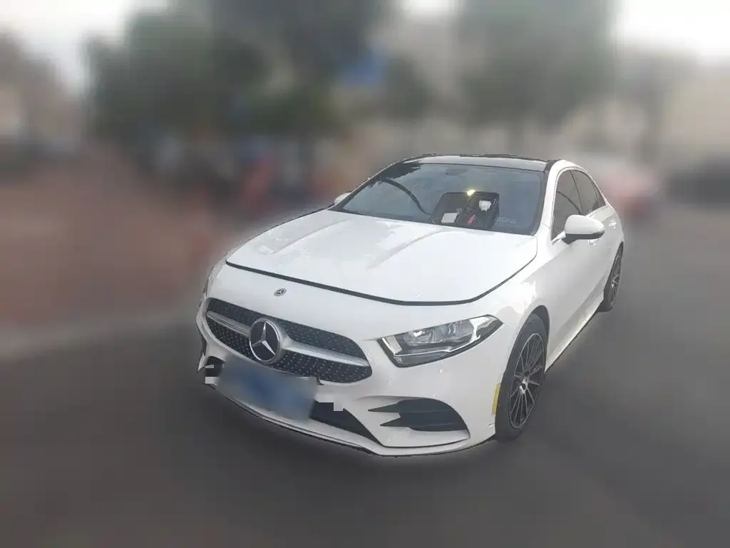 Mercedes-Benz A-Class — фото 1