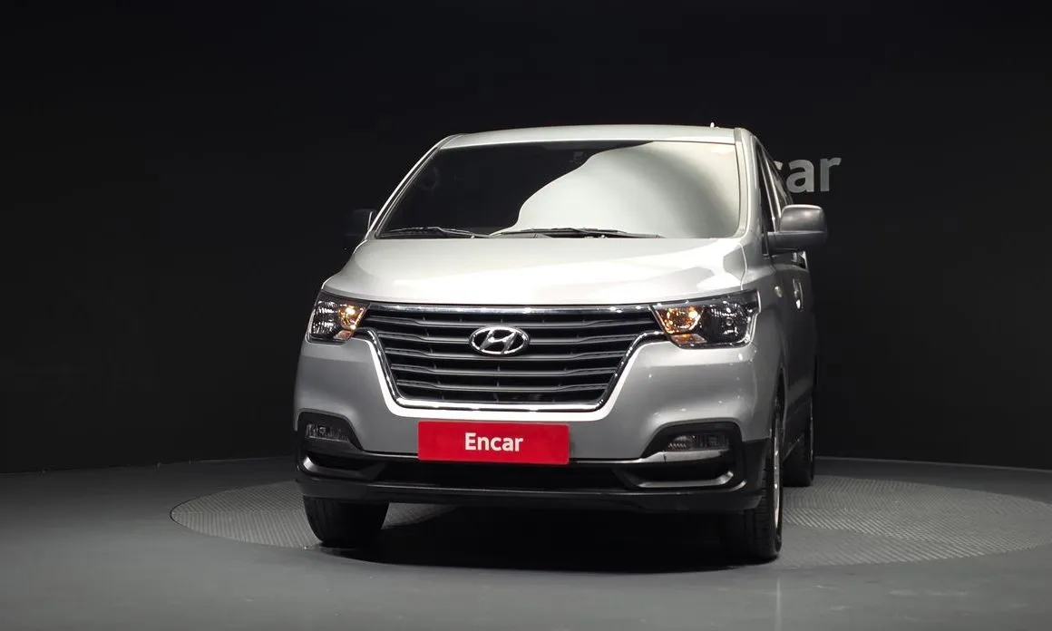 Hyundai Starex — фото 8