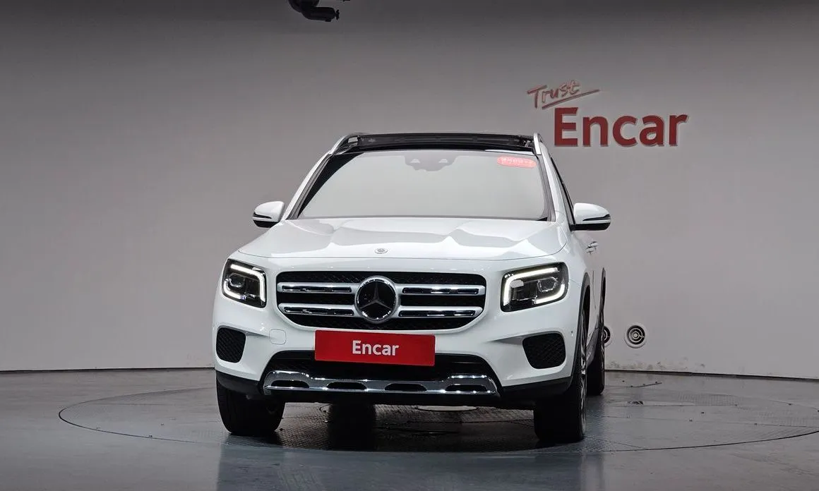 Mercedes-Benz GLB-Class — фото 8