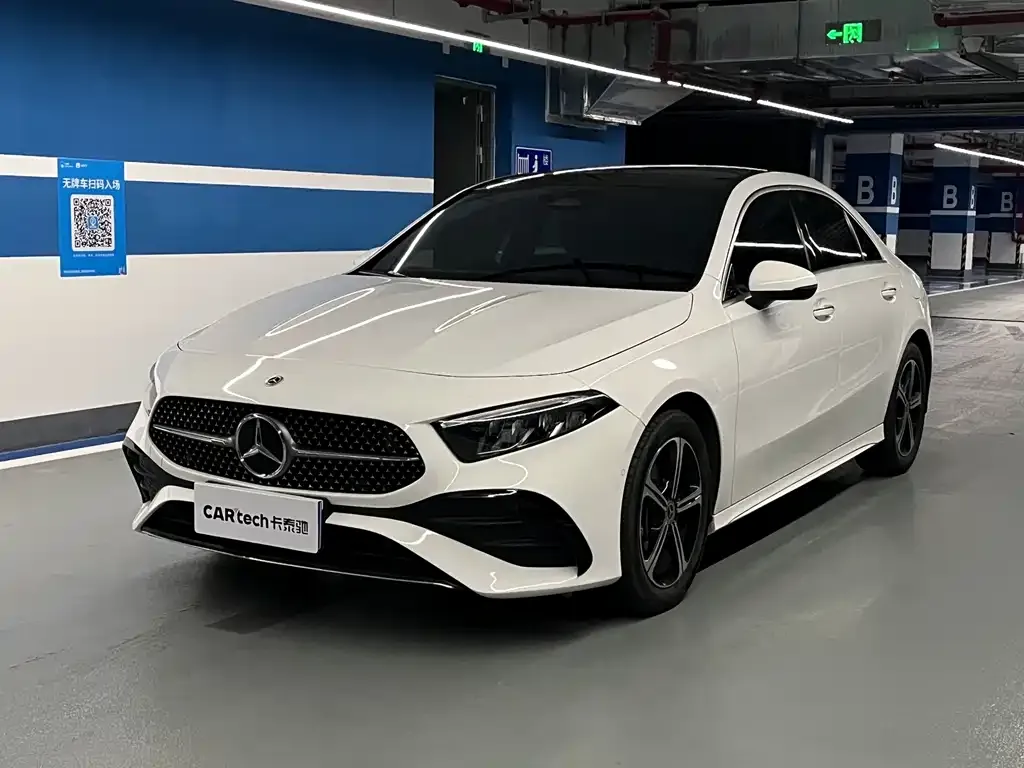 Mercedes-Benz A-Class — фото 1