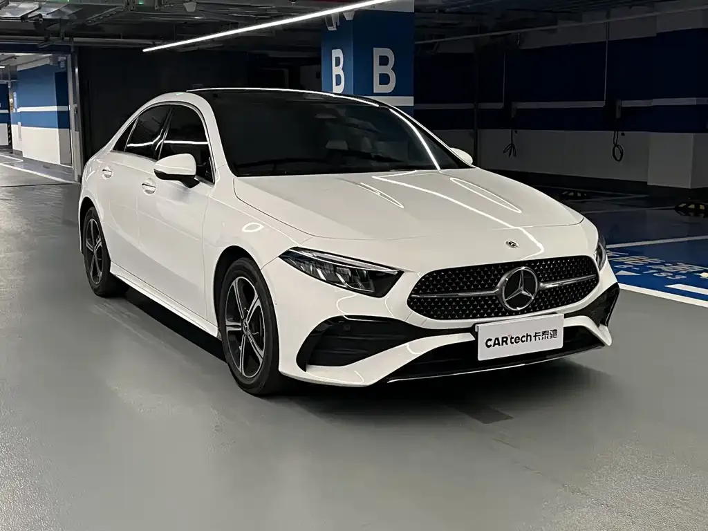 Mercedes-Benz A-Class — фото 7