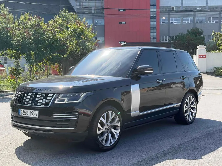Land Rover Range Rover — фото 1