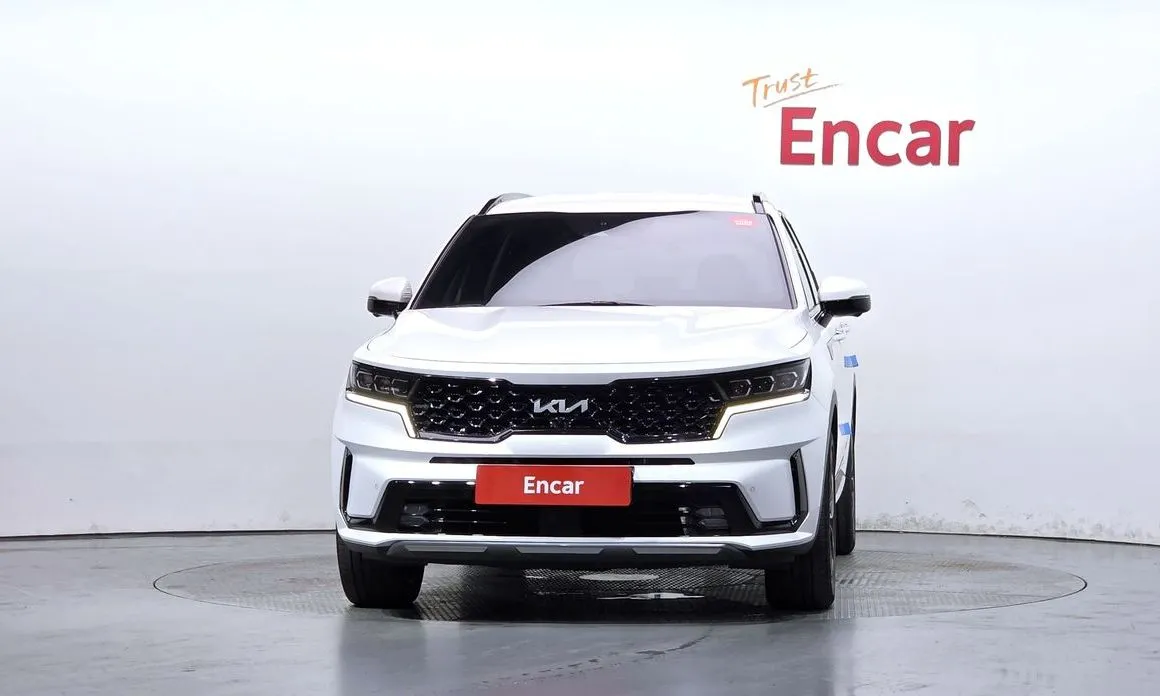 Kia Sorento — фото 5