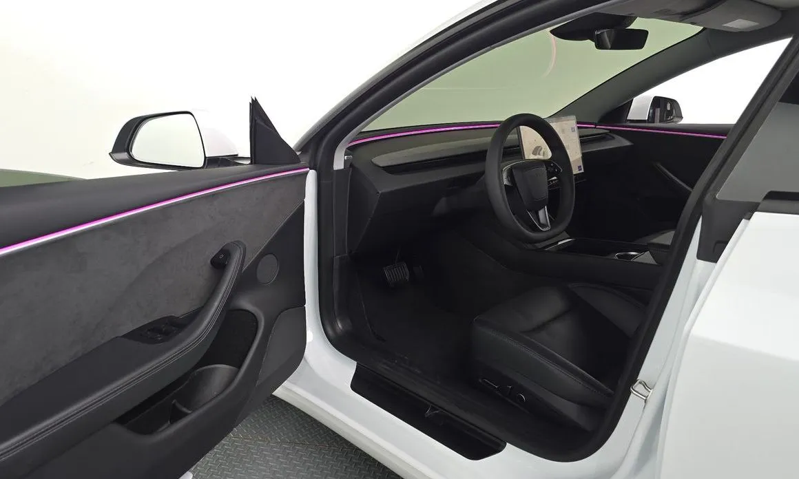 Tesla Model 3 — фото 6