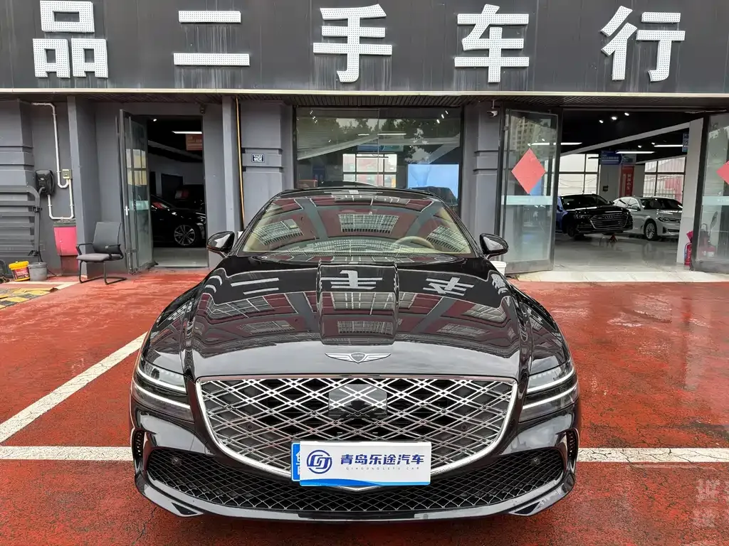 Genesis G80 — фото 1