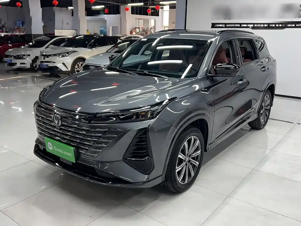 Changan CS75 PLUS — фото 2