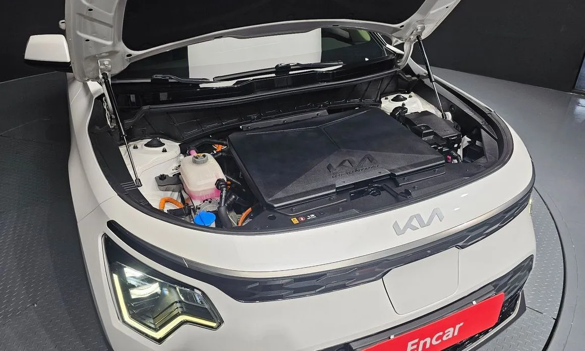 Kia Niro — фото 10