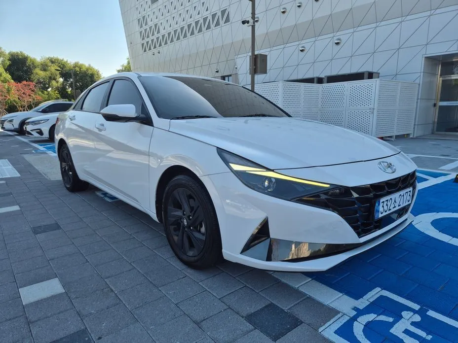 Hyundai AVANTE — фото 7