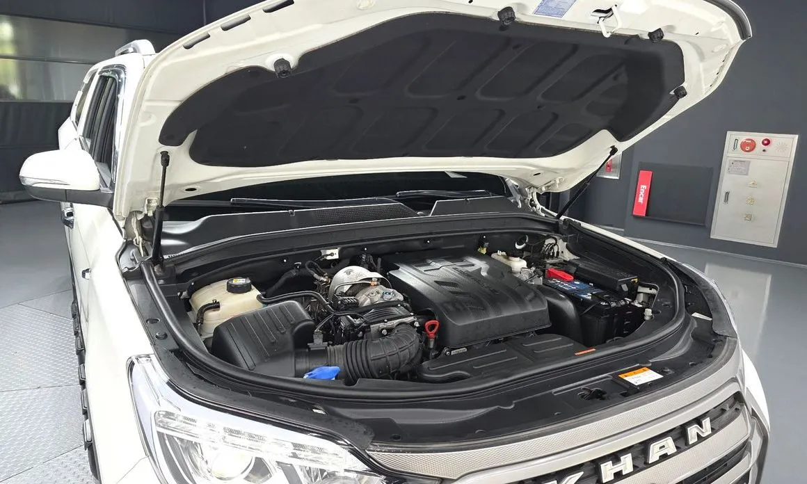 KG Mobility (Ssangyong) Rexton — фото 10