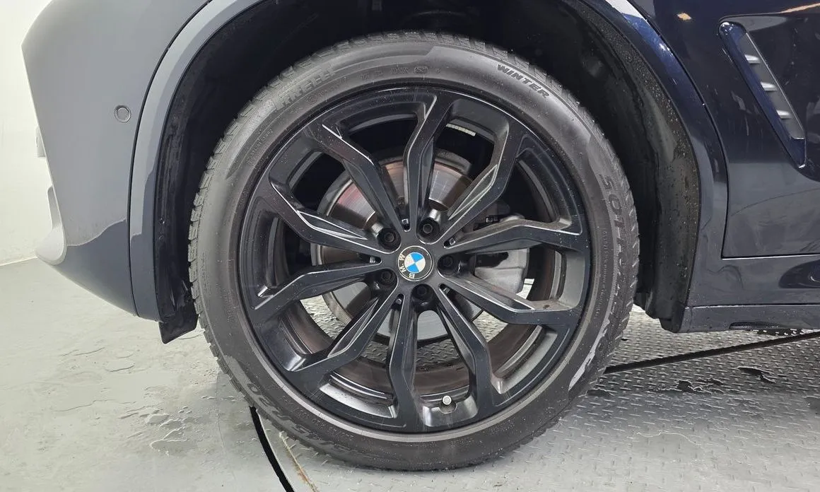 BMW X3 — фото 10
