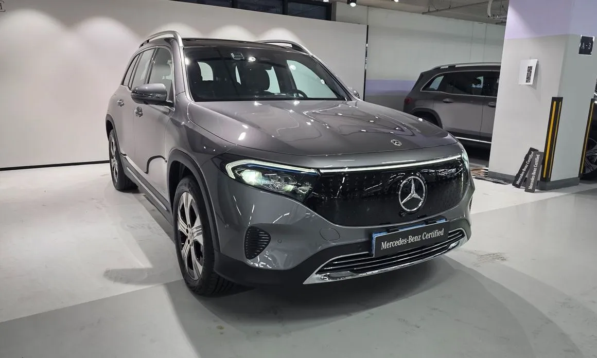 Mercedes-Benz EQB — фото 10