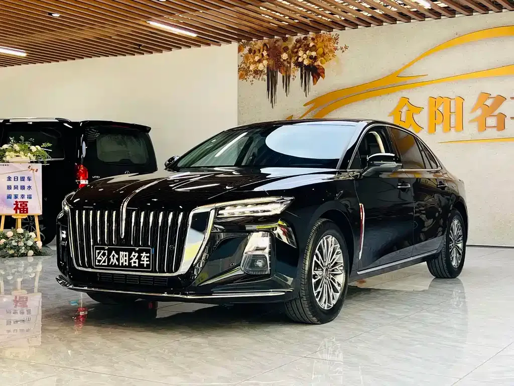 Hongqi H5 — фото 1