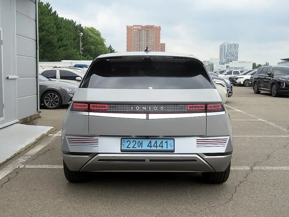Hyundai Ioniq5 — фото 4