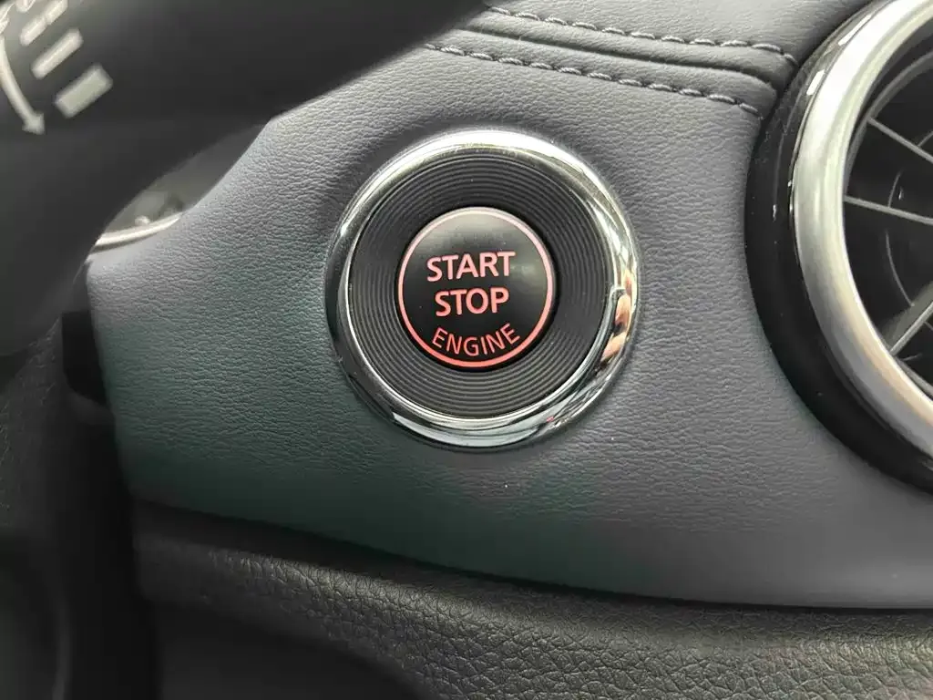 Nissan Qashqai — фото 9