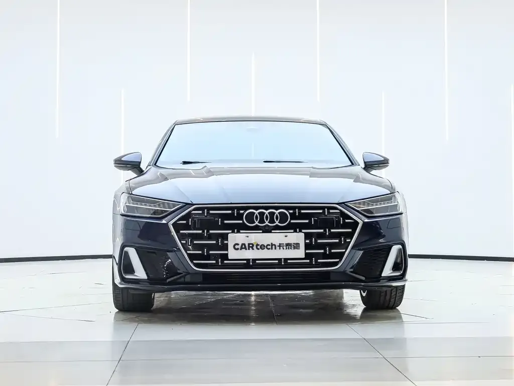 Audi A7L — фото 6