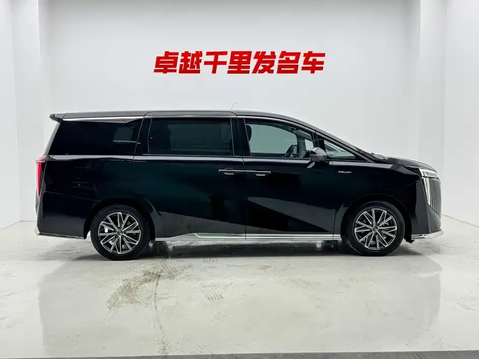 GAC Motor Trumpchi M8 — фото 6
