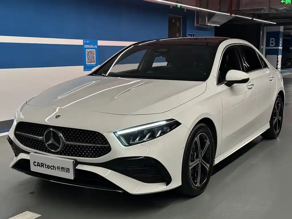 Mercedes-Benz A-Class — фото 1