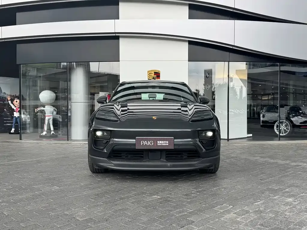 Porsche Macan EV — фото 5