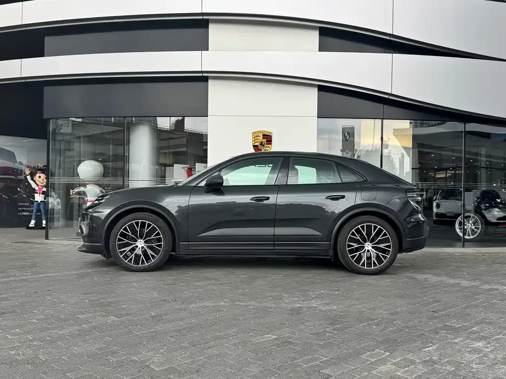 Porsche Macan EV — фото 2