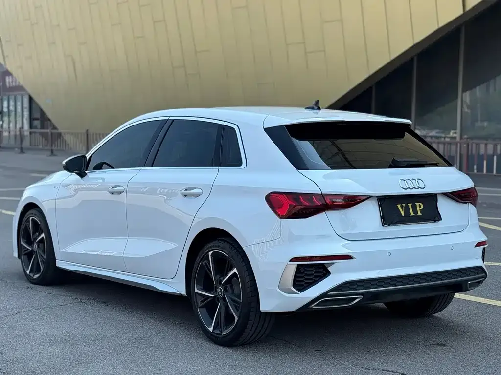 Audi A3 — фото 7